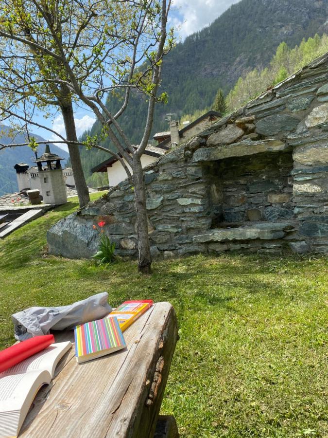 B&B A Pankeo Valtournenche Buitenkant foto