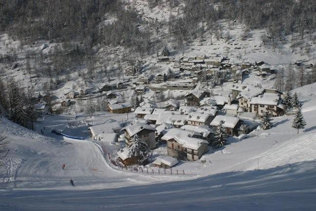 B&B A Pankeo Valtournenche Buitenkant foto